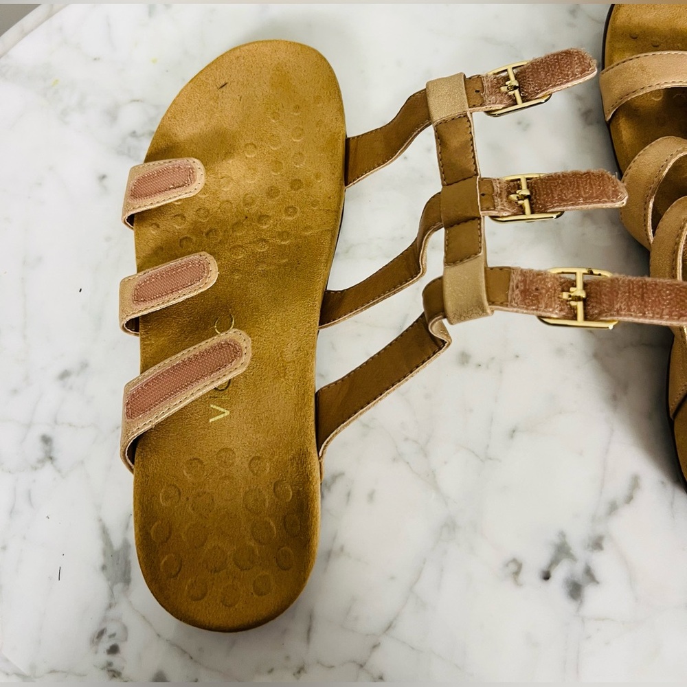 Vionic Misa Slide Sandals – Rose Gold, 8 - Picture 8 of 11